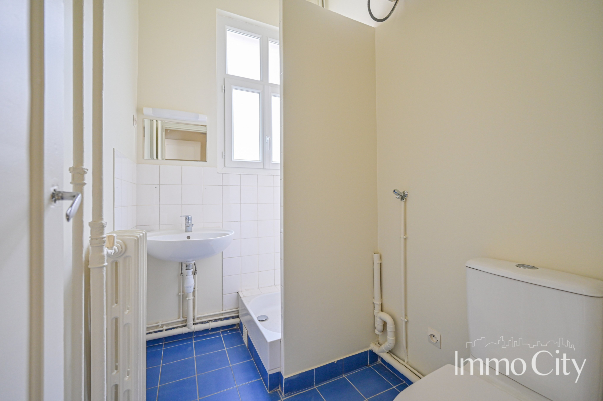 Location Appartement  1 pièce (studio) - 24.02m² 75015 Paris