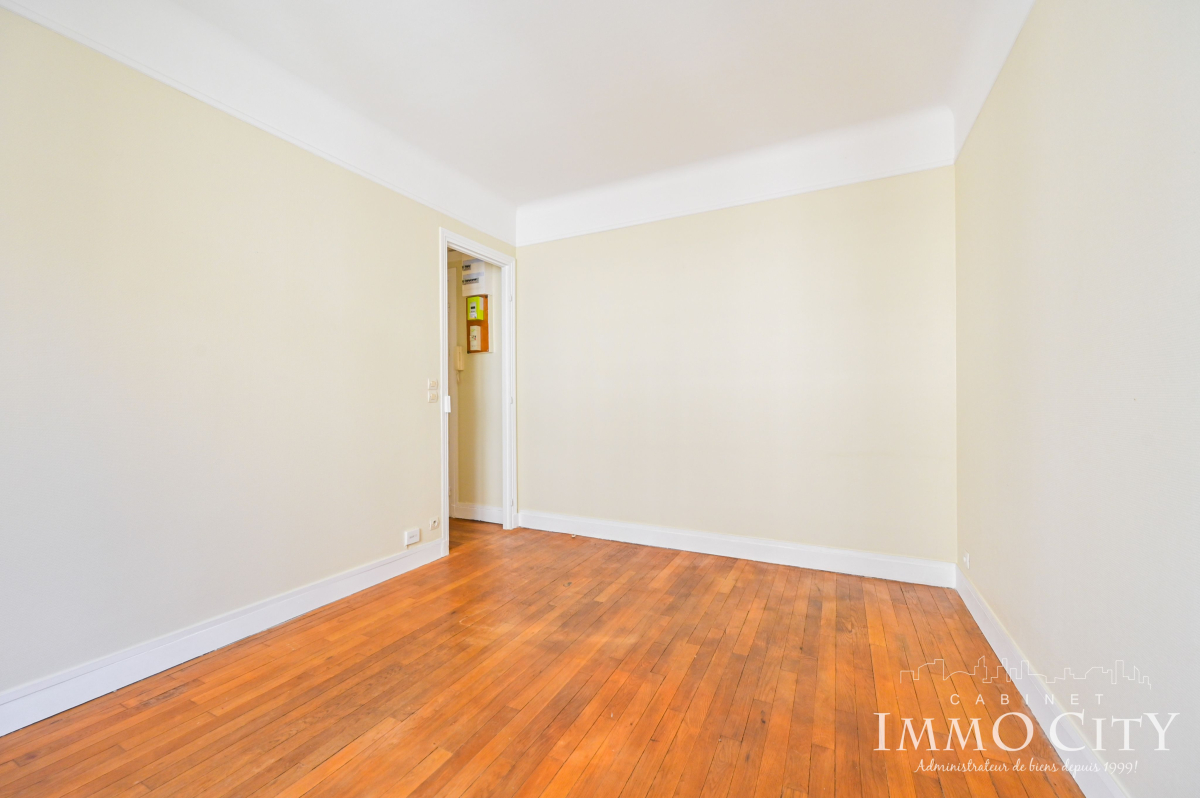 Location Appartement  2 pièces - 34.27m² 75015 Paris