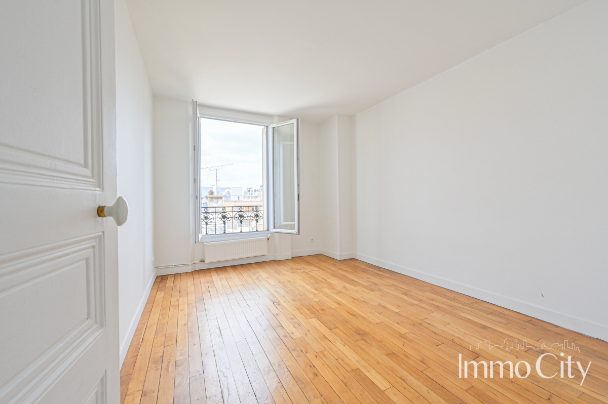 Vente Appartement  2 pièces - 45.03m² 75017 Paris 17