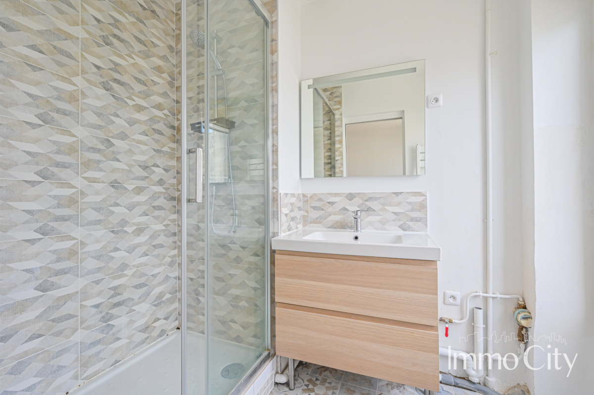 Vente Appartement  2 pièces - 45.03m² 75017 Paris 17