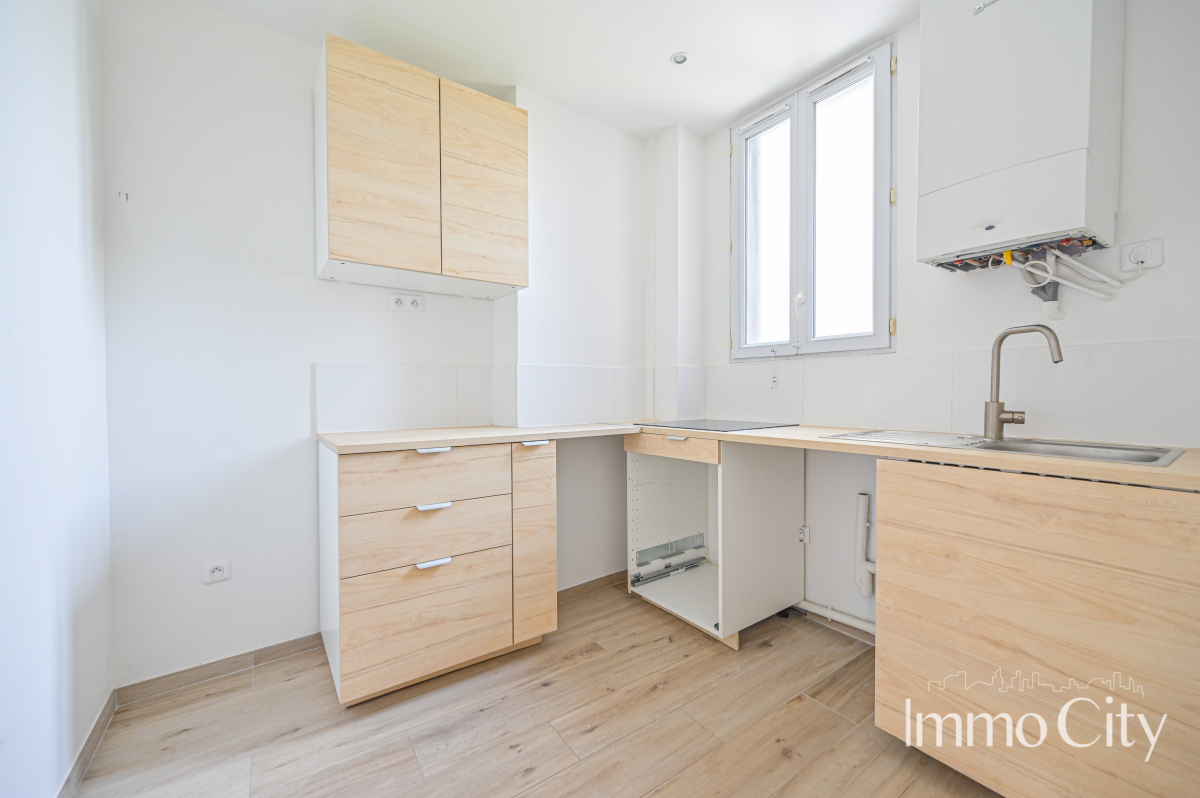 Vente Appartement  2 pièces - 45.03m² 75017 Paris 17