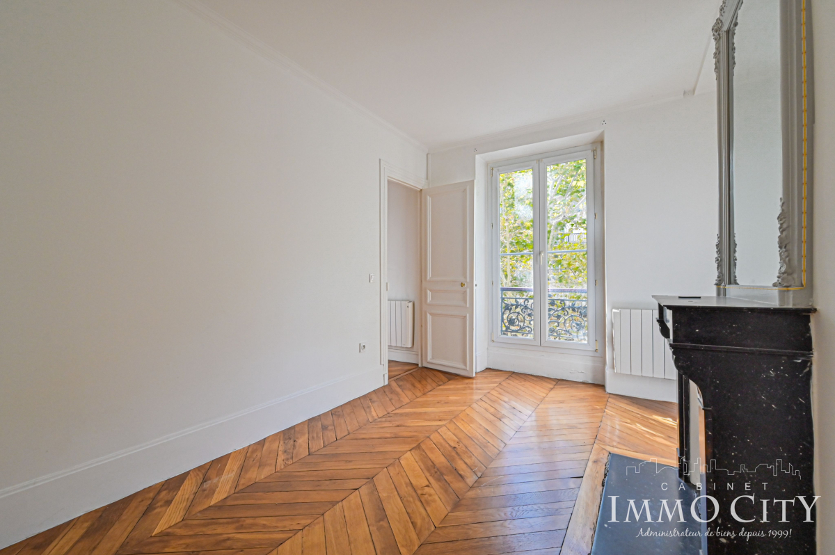 Location Appartement  3 pièces - 49.9m² 75005 Paris