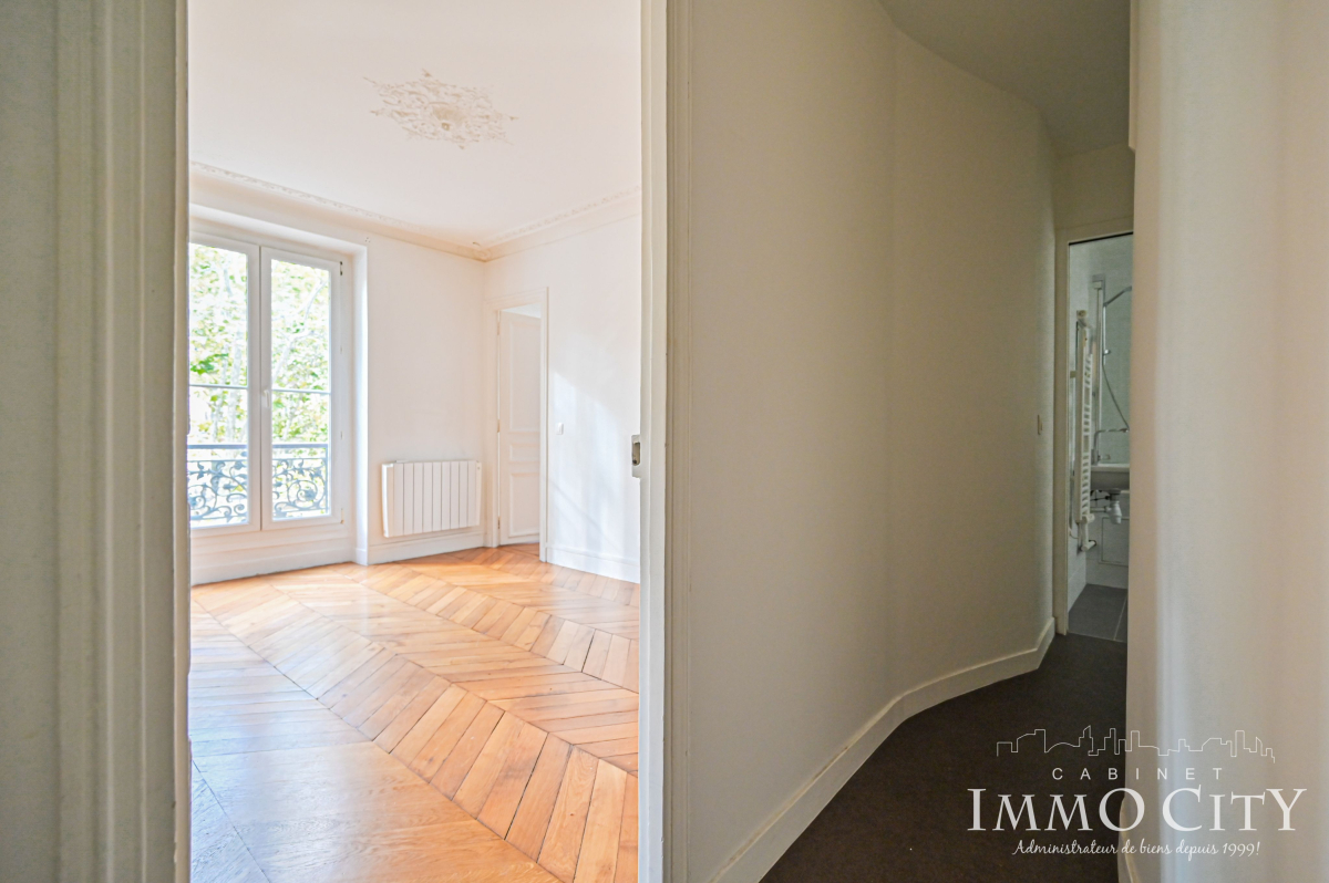 Location Appartement  3 pièces - 49.9m² 75005 Paris