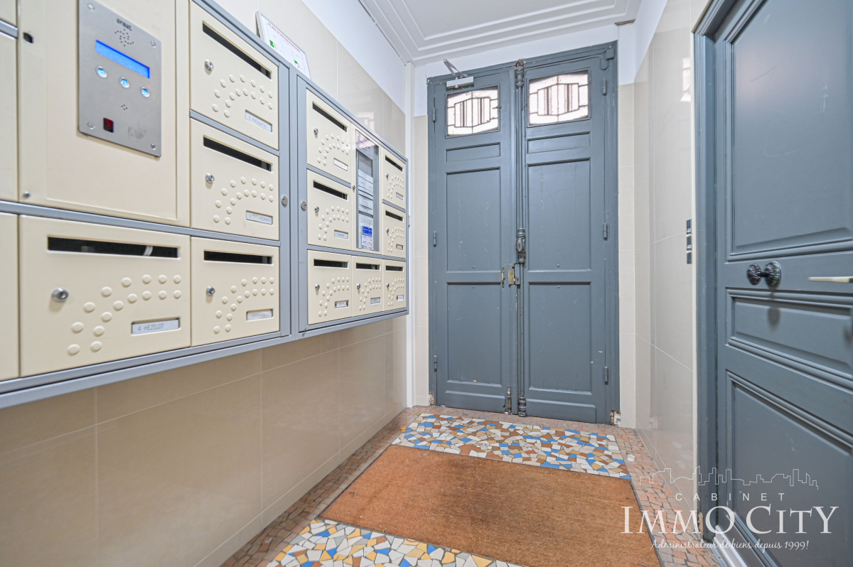 Location Appartement meublé 2 pièces - 42.4m² 92110 Clichy