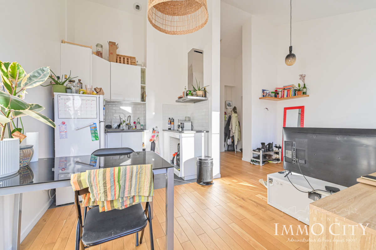 Location Appartement meublé 2 pièces - 42.4m² 92110 Clichy