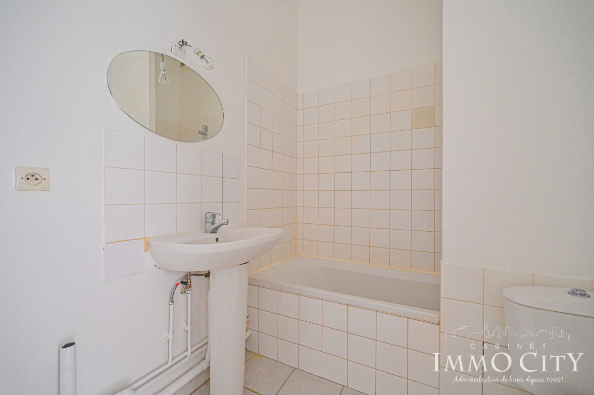 Location Appartement  2 pièces - 33.93m² 92600 Asnieres-sur-seine