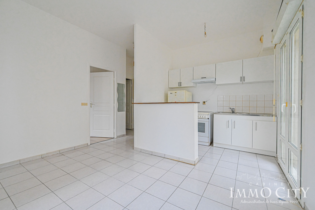 Location Appartement  2 pièces - 33.93m² 92600 Asnieres-sur-seine
