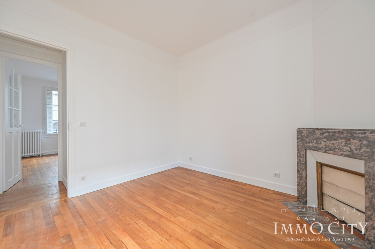 Location Appartement  2 pièces - 34.27m² 75015 Paris