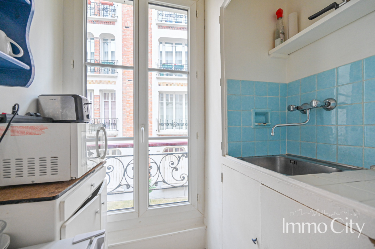 Location Appartement meublé 1 pièce (studio) - 16.92m² 75015 Paris