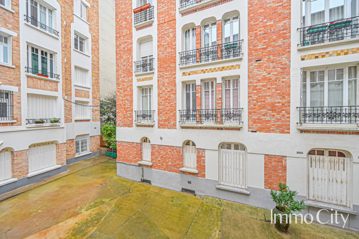 Location Appartement meublé 1 pièce (studio) - 16.92m² 75015 Paris