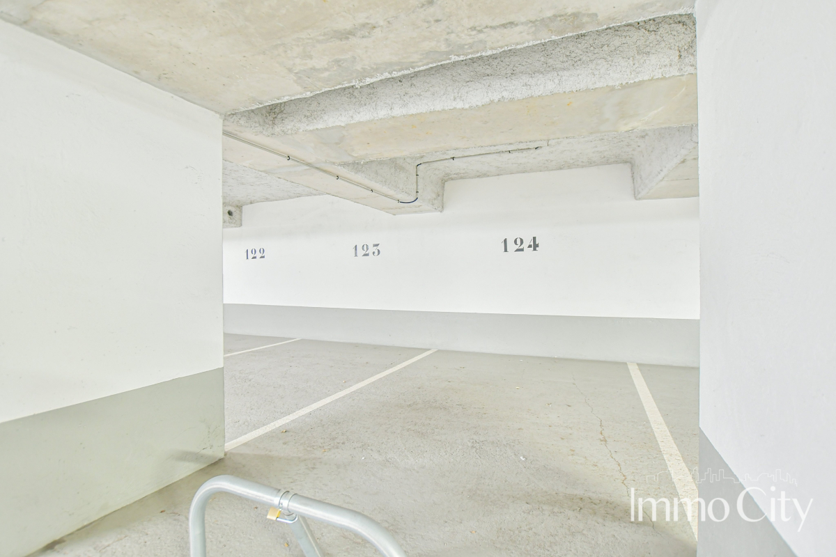 Location Parking  - 10.66m² 92210 Saint-cloud