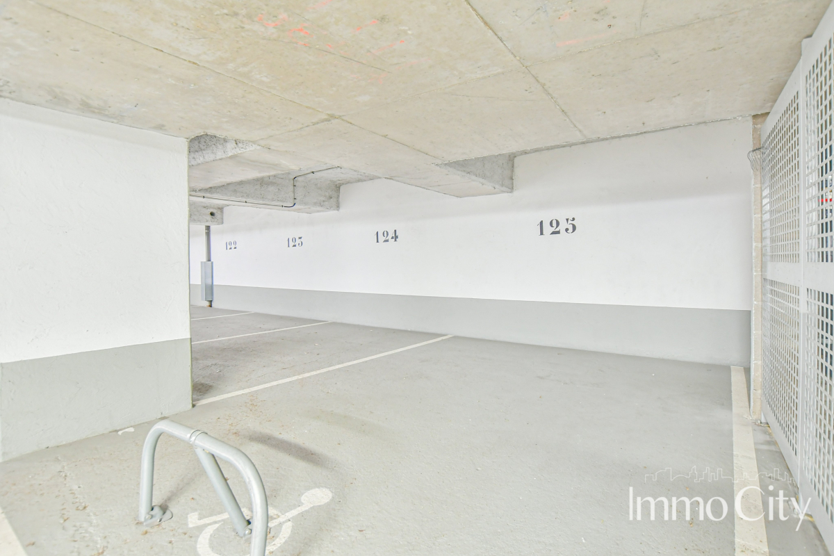 Location Parking  - 10.66m² 92210 Saint-cloud