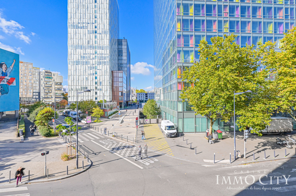 Vente Bureau  12 pièces - 208m² 93100 Montreuil