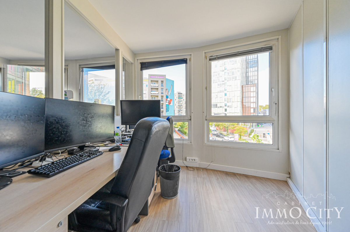Vente Bureau  12 pièces - 208m² 93100 Montreuil