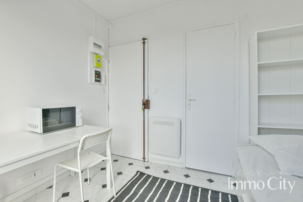 Location Appartement  1 pièce (studio) - 10.38m² 75015 Paris