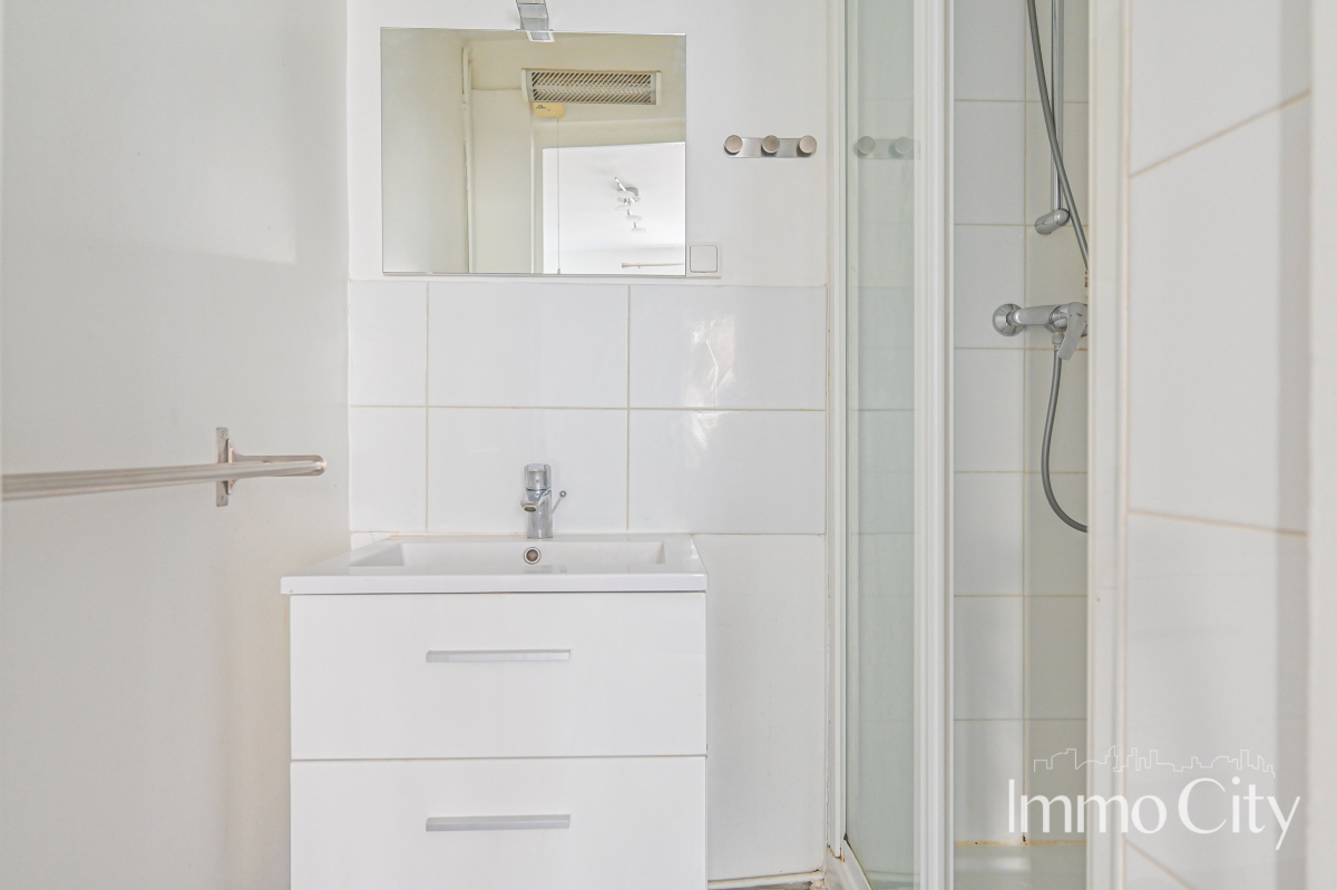 Location Appartement  1 pièce (studio) - 16.65m² 75017 Paris