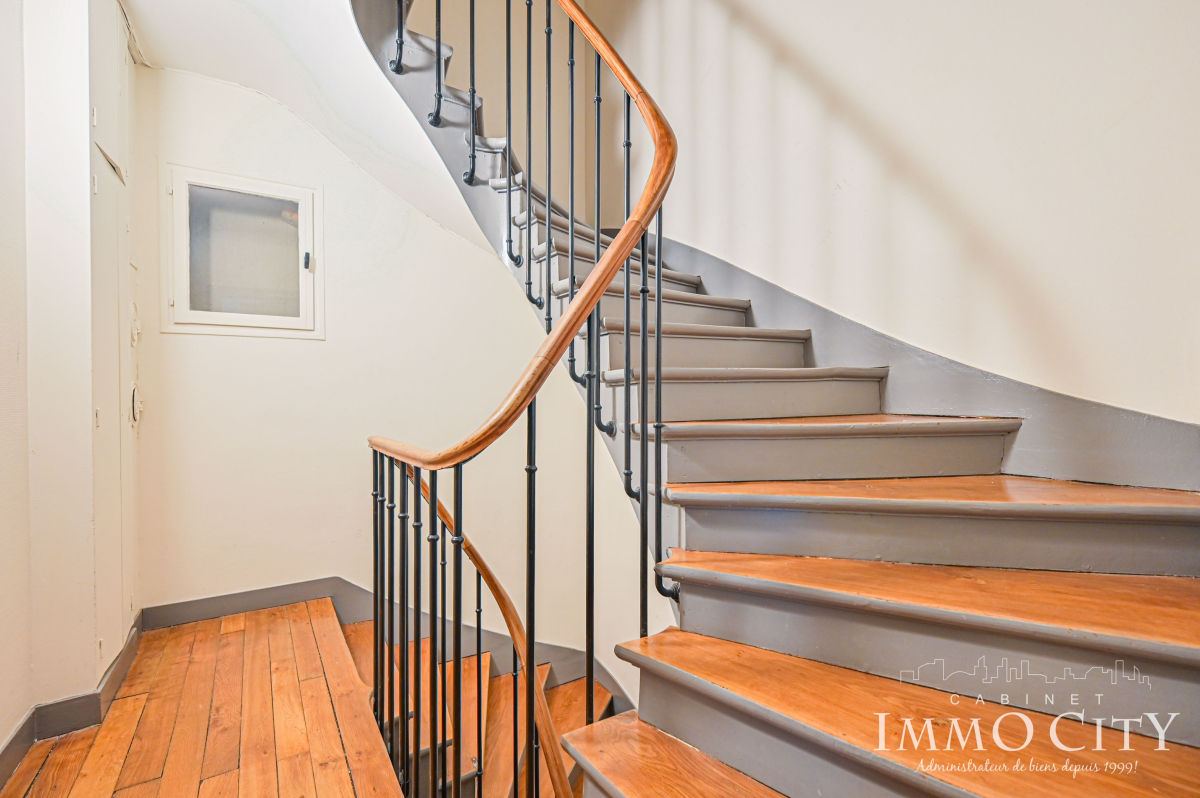 Location Appartement  2 pièces - 40m² 92150 Suresnes