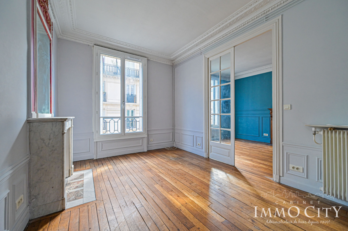 Location Appartement  3 pièces - 65m² 75013 Paris