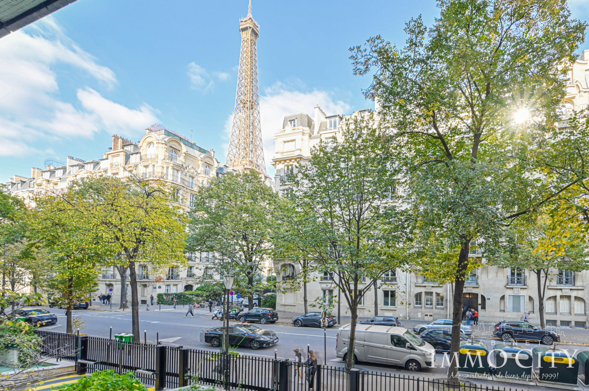 Location Appartement  1 pièce (studio) - 39.87m² 75015 Paris