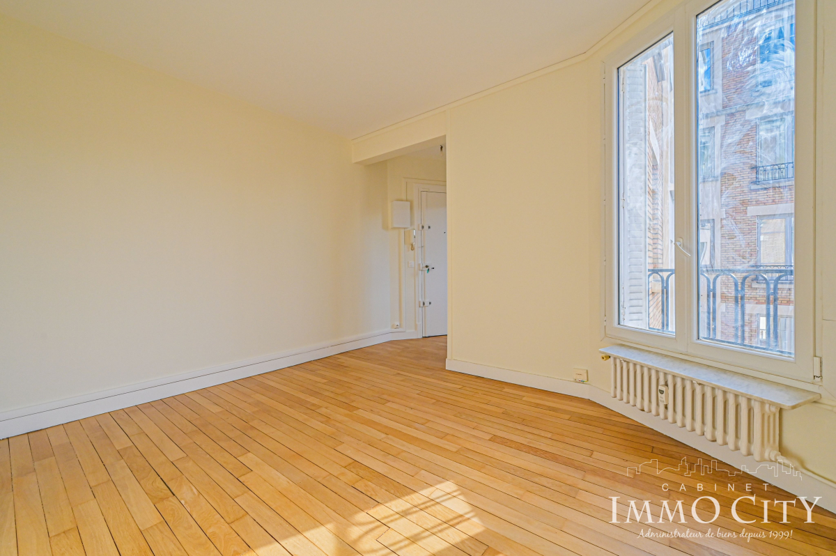 Location Appartement  2 pièces - 41.78m² 75006 Paris
