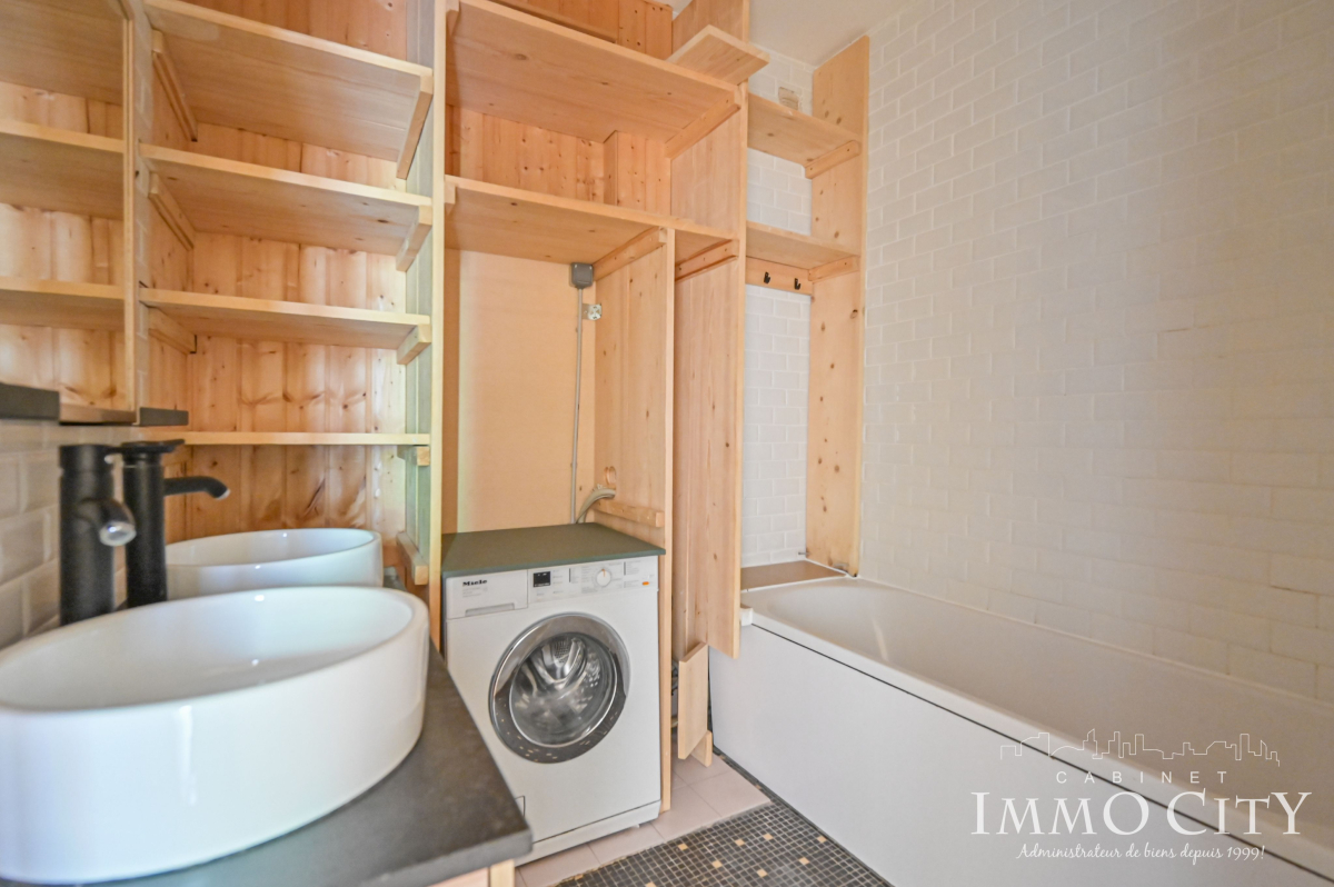 Vente Appartement  3 pièces - 73.5m² 75007 Paris