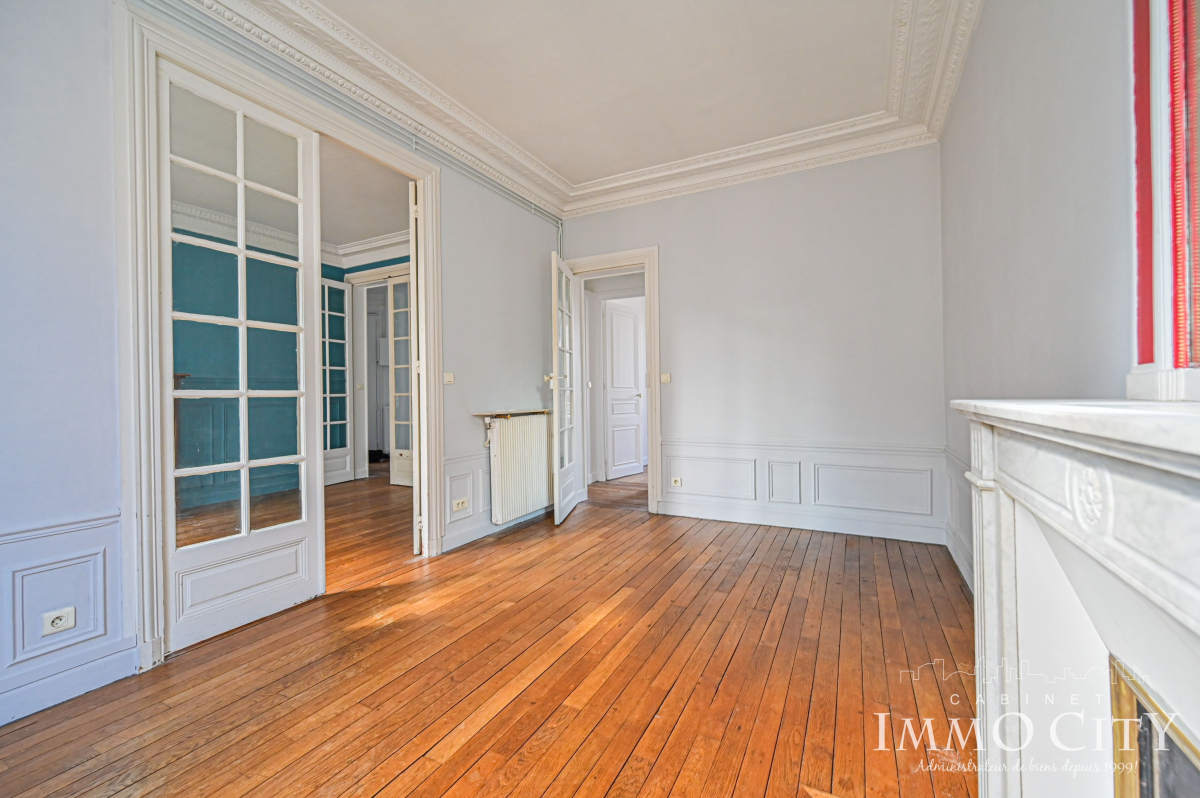 Location Appartement  3 pièces - 65m² 75013 Paris
