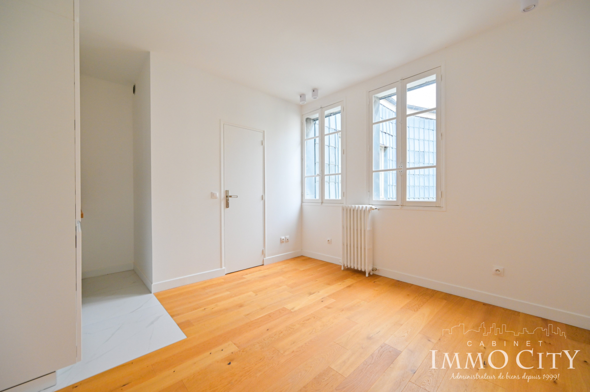 Location Appartement  1 pièce (studio) - 16.1m² 75016 Paris