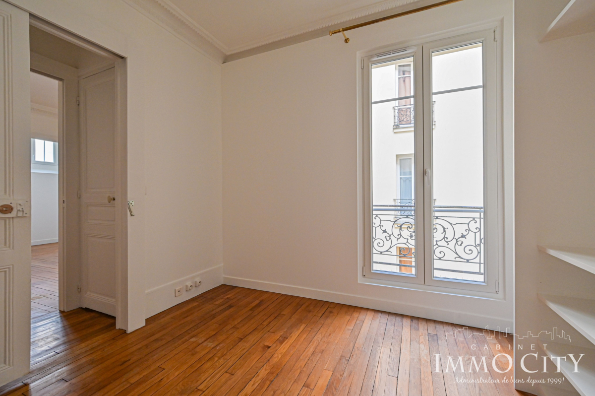 Location Appartement  2 pièces - 35.22m² 75016 Paris
