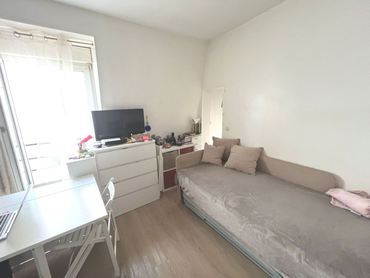 Vente Appartement  2 pièces - 22.71m² 75017 Paris