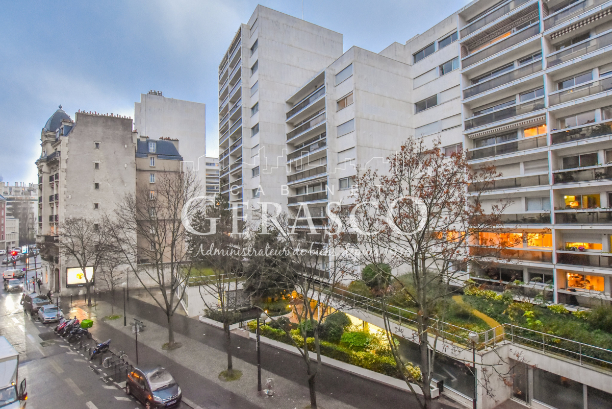 Location Appartement  2 pièces - 29.37m² 75015 Paris