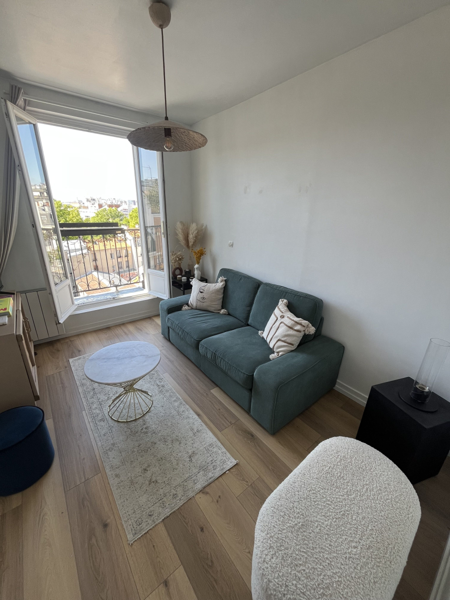 Location Appartement  2 pièces - 32.75m² 75015 Paris