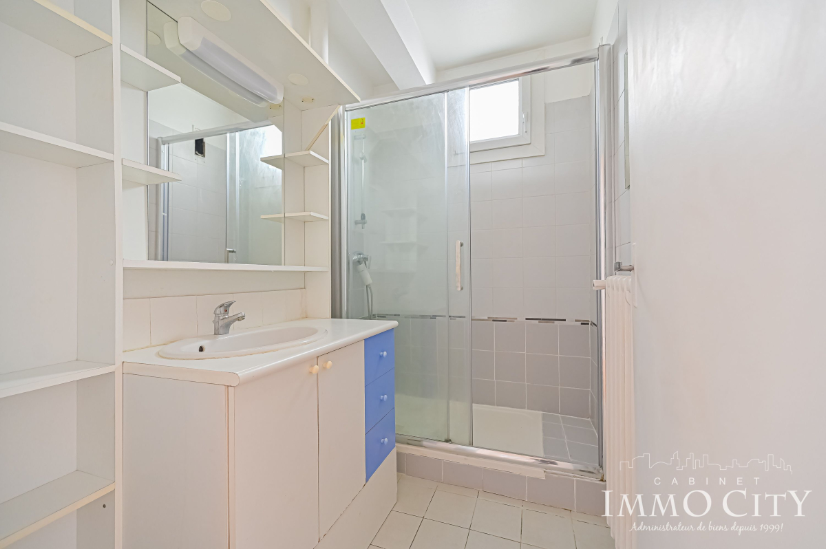 Location Appartement  - 53m² 75015 Paris