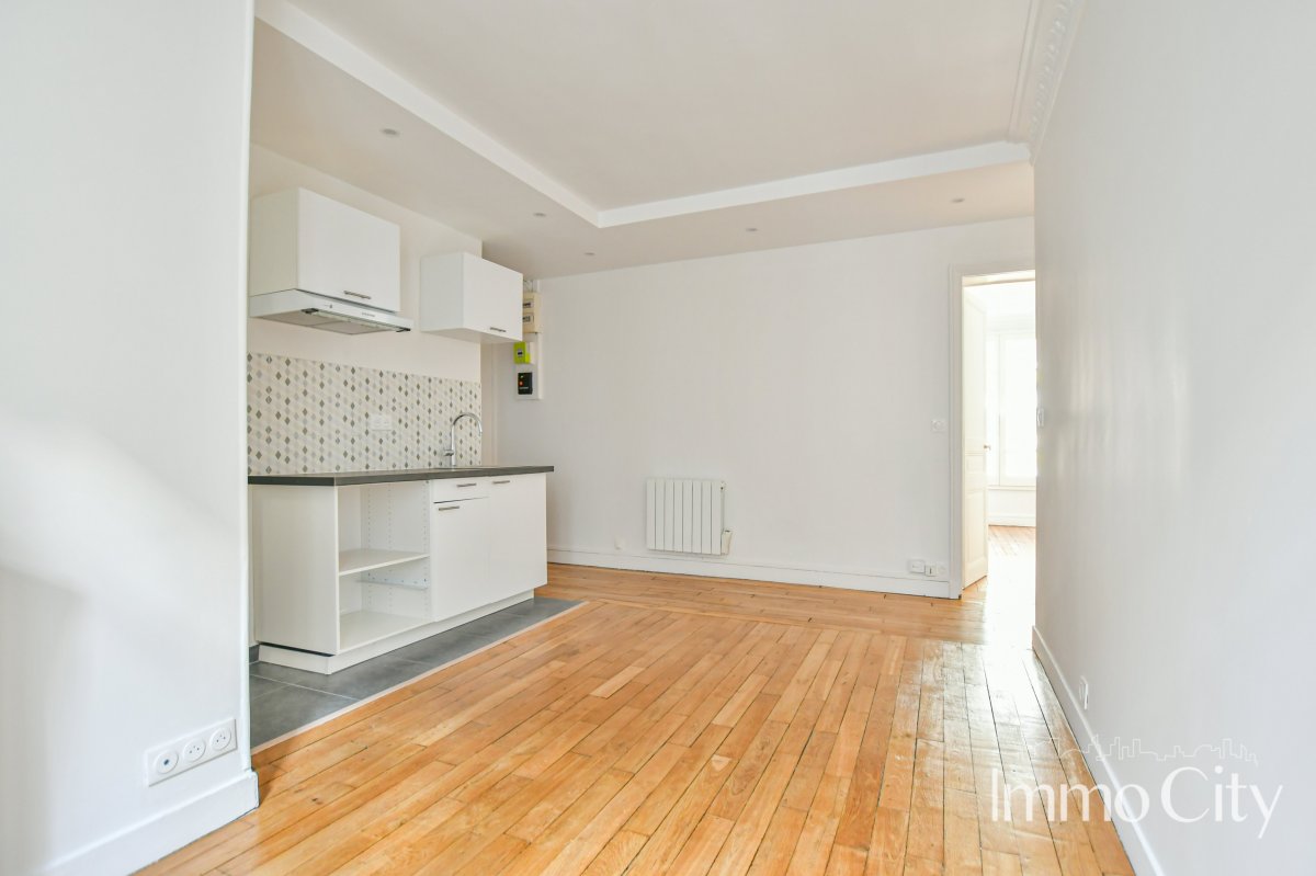 Location Appartement  3 pièces - 45.95m² 75012 Paris