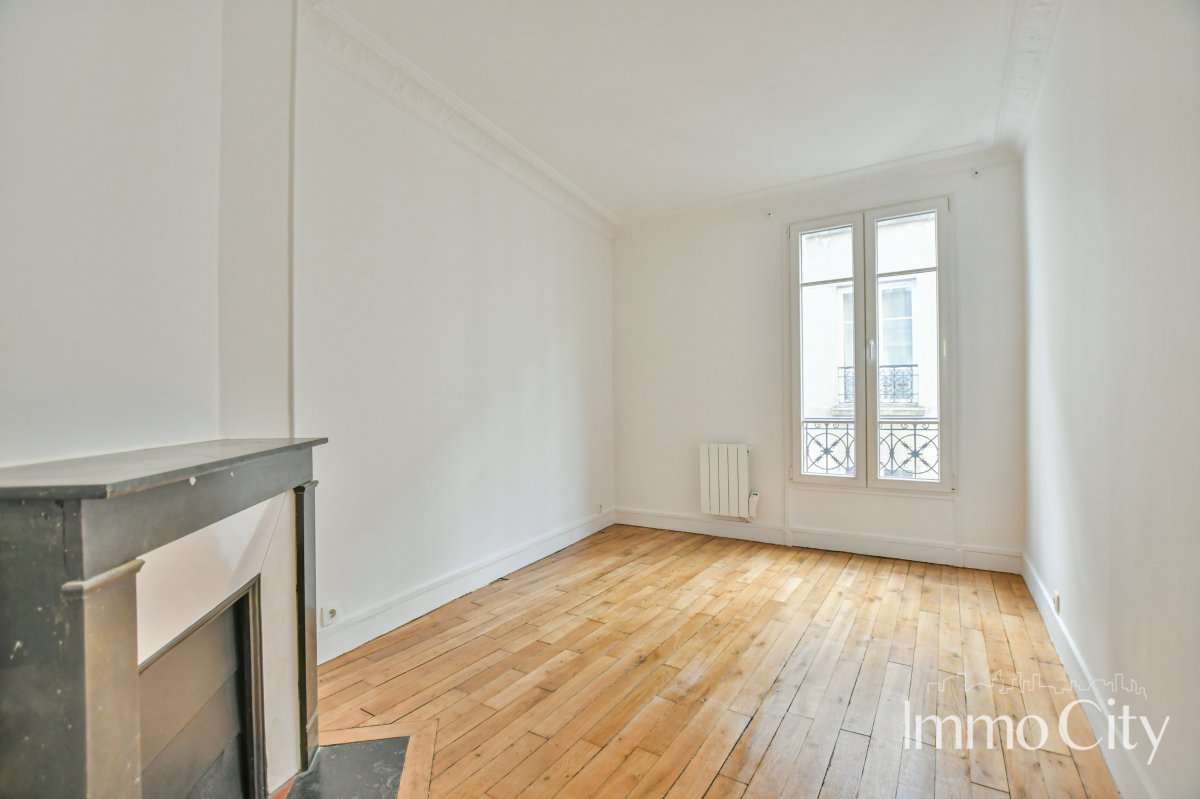 Location Appartement  3 pièces - 45.95m² 75012 Paris