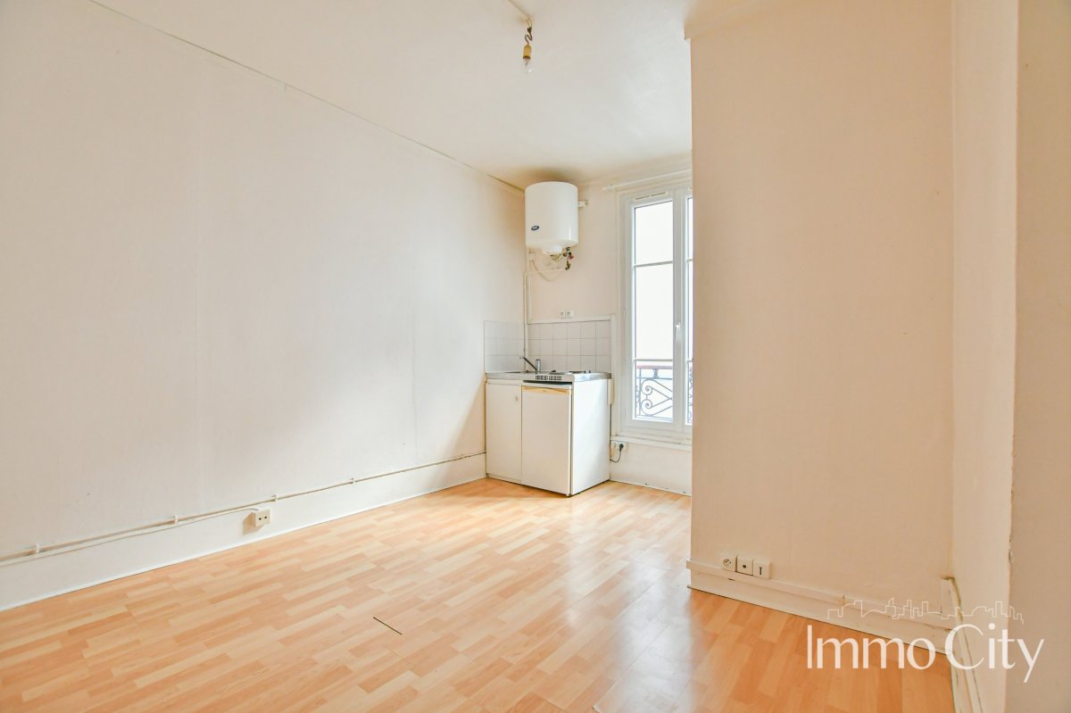 Location Appartement  1 pièce (studio) - 13m² 75007 Paris
