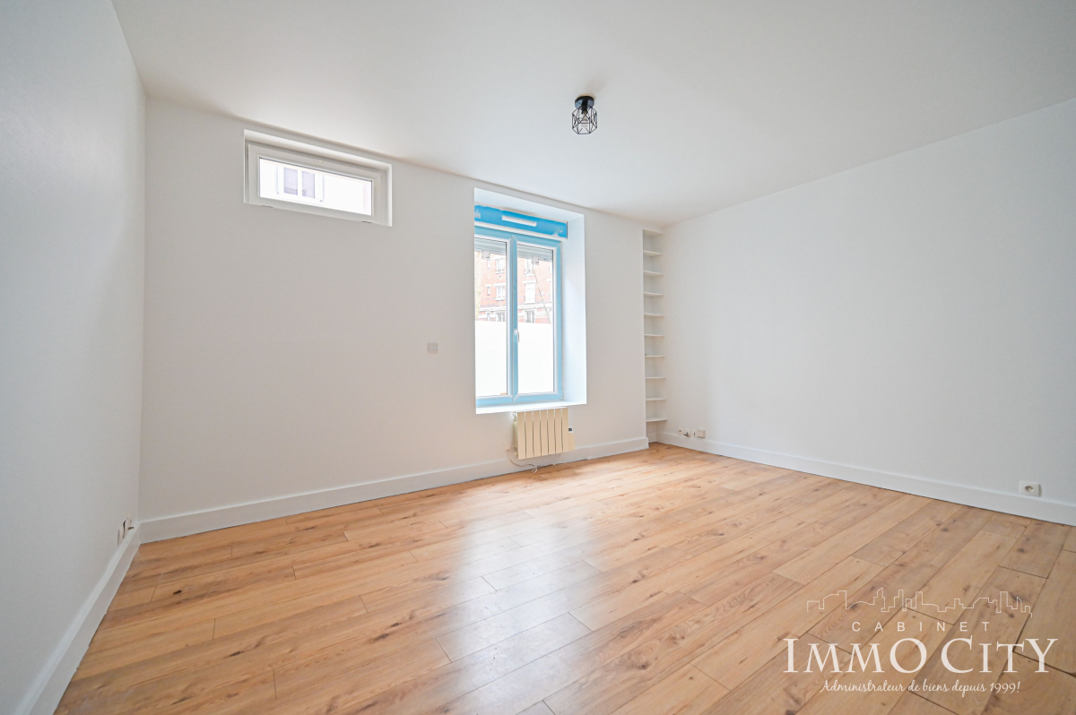 Location Appartement  2 pièces - 44.77m² 75019 Paris