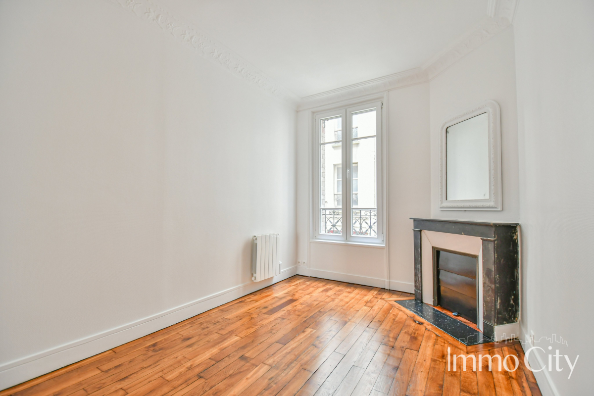 Location Appartement  3 pièces - 45.74m² 75012 Paris