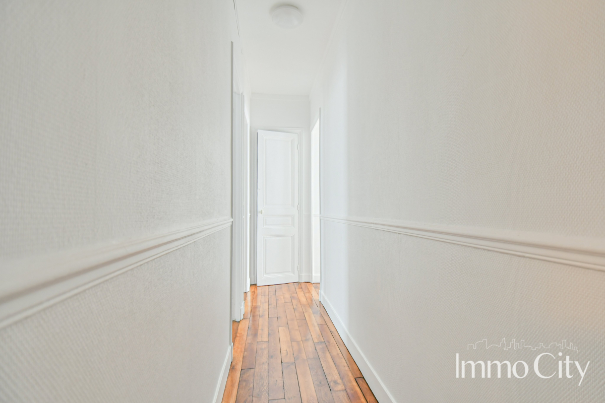 Location Appartement  3 pièces - 45.74m² 75012 Paris