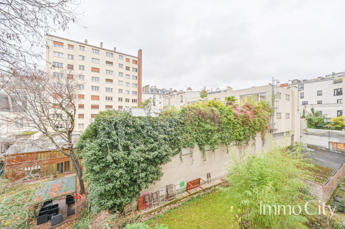 Location Appartement  4 pièces - 75m² 75014  Paris