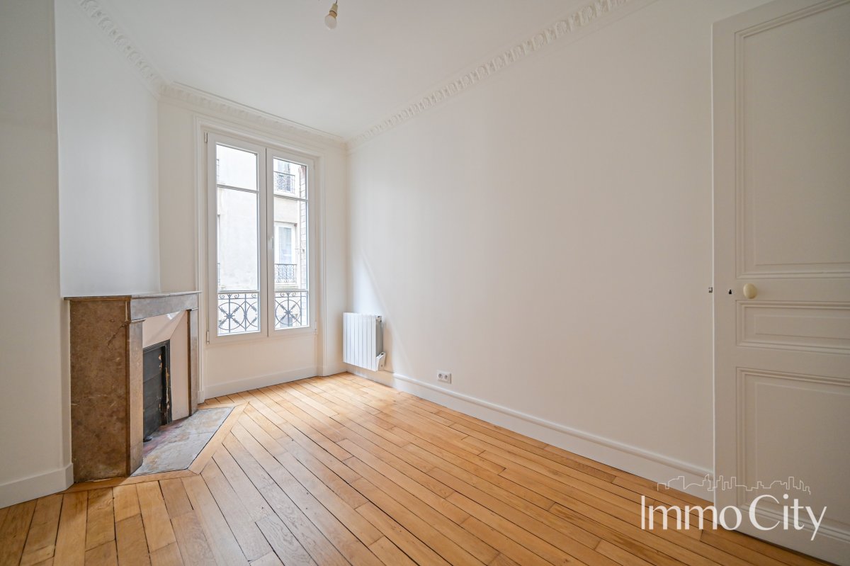 Location Appartement  3 pièces - 47.11m² 75012 Paris