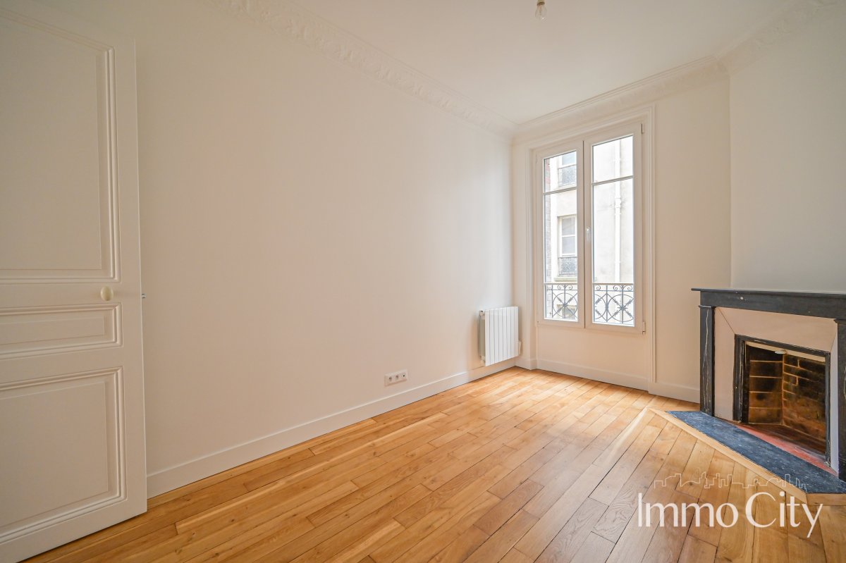 Location Appartement  3 pièces - 47.11m² 75012 Paris
