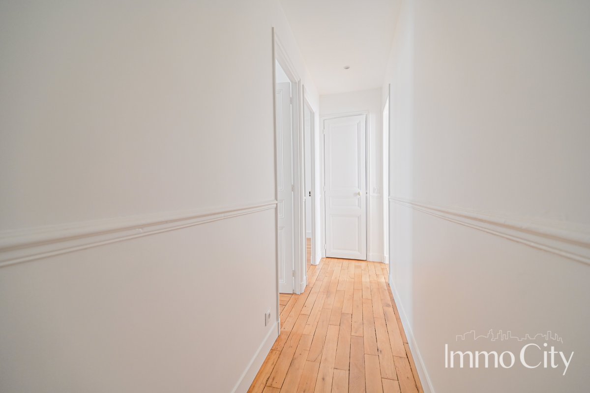 Location Appartement  3 pièces - 47.11m² 75012 Paris