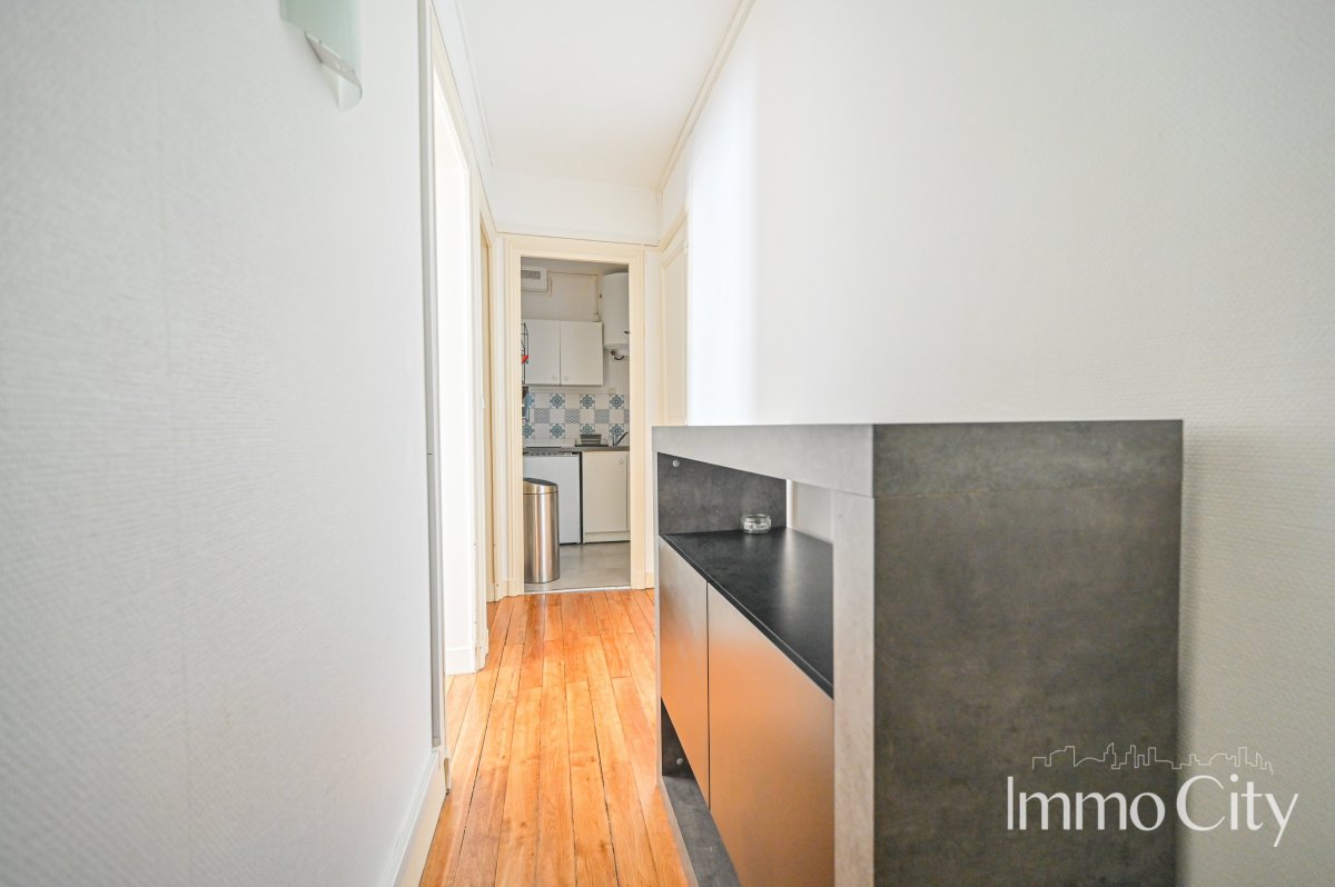 Location Appartement meublé 1 pièce (studio) - 33.27m² 75019 Paris