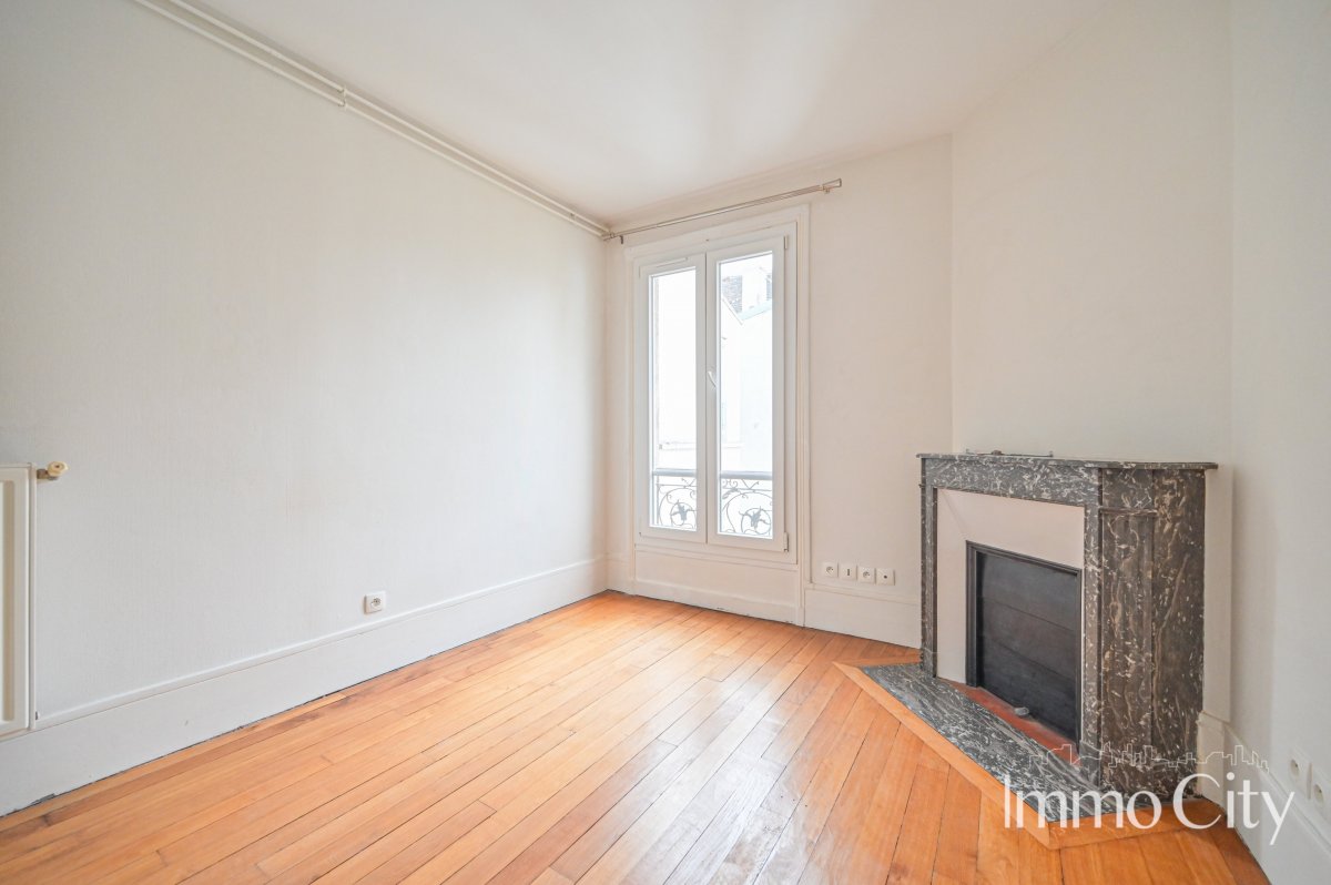 Location Appartement  3 pièces - 52.15m² 75014 Paris