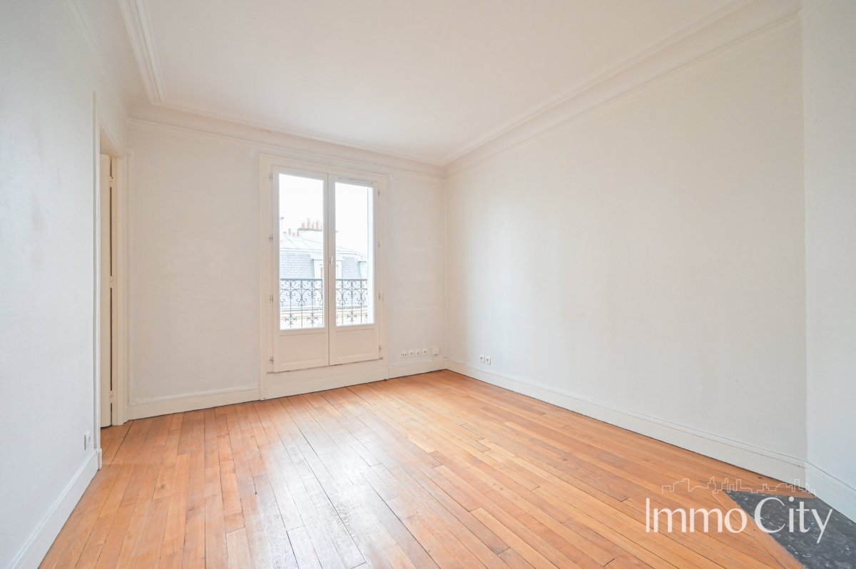 Location Appartement  3 pièces - 52.15m² 75014 Paris