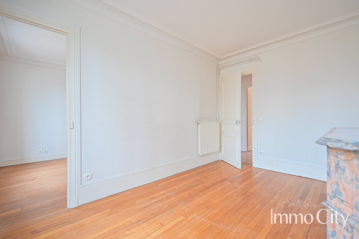 Location Appartement  3 pièces - 52.15m² 75014 Paris