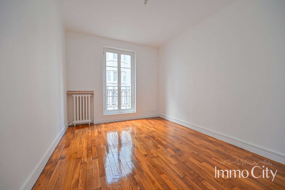 Location Appartement  2 pièces - 35.02m² 75020 Paris