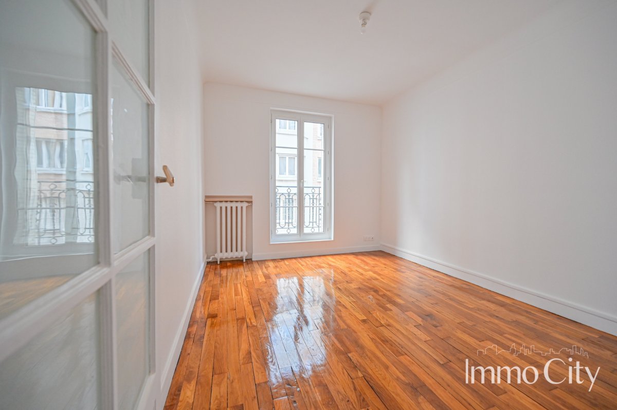 Location Appartement  2 pièces - 35.02m² 75020 Paris