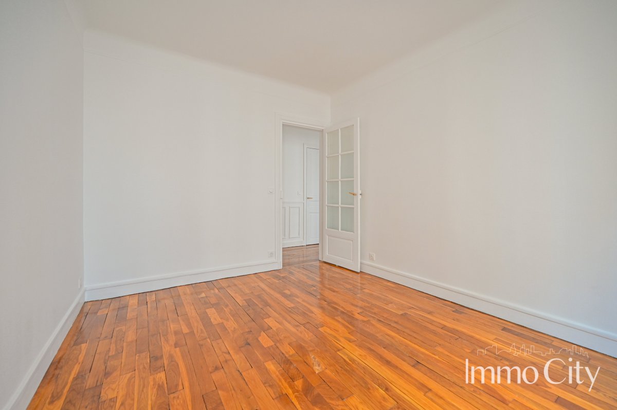 Location Appartement  2 pièces - 35.02m² 75020 Paris