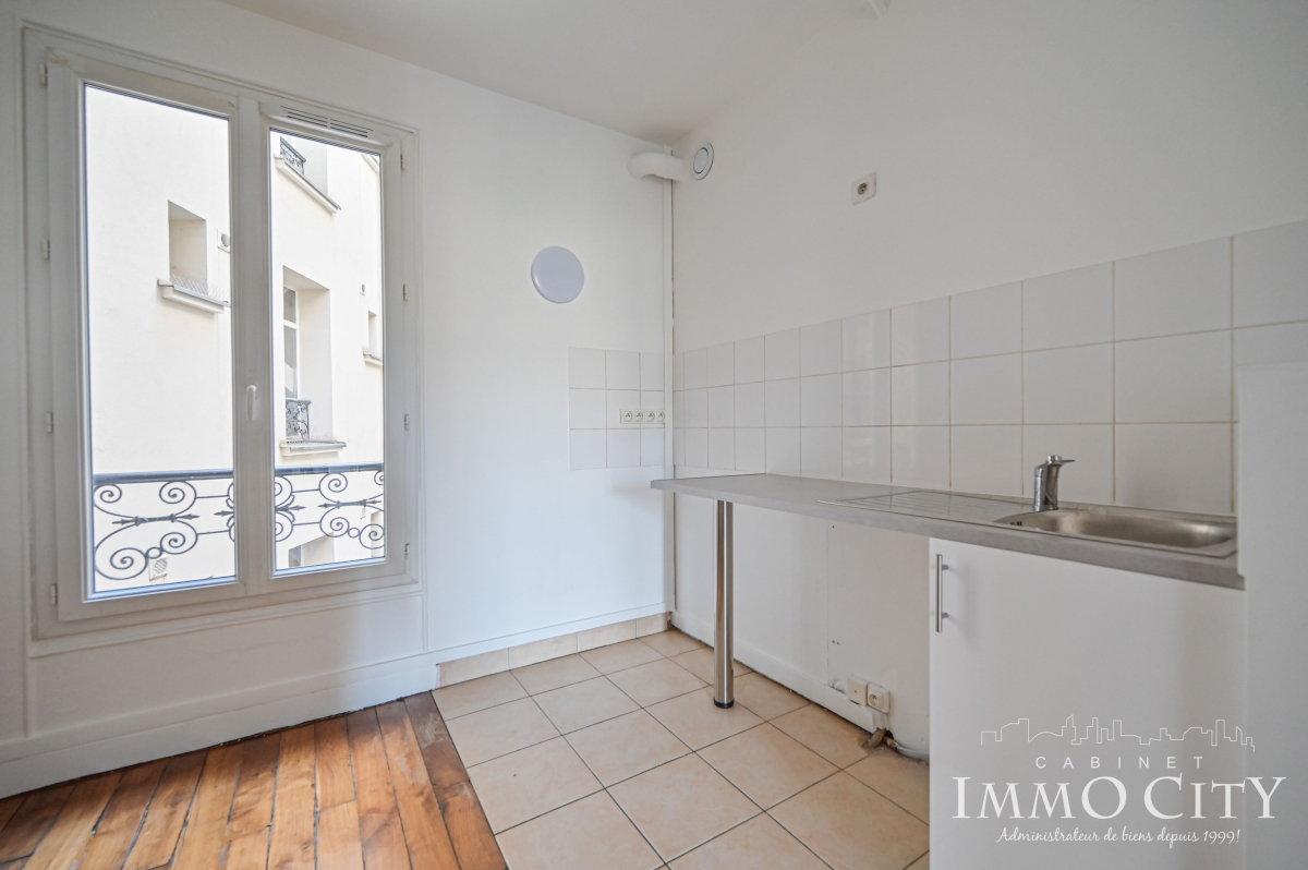 Location Appartement  2 pièces - 36.08m² 75017 Paris